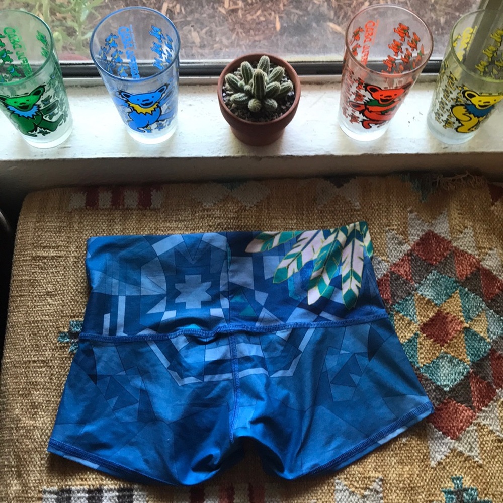 NWOT *Lightning in a Bottle* Teeki Shorts